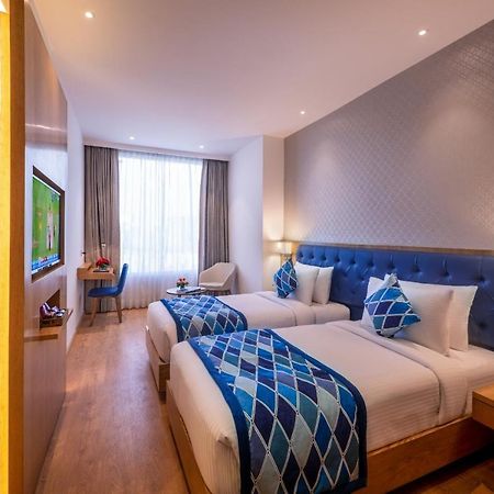 Surestay By Best Western Model Town Amritsar Exterior foto