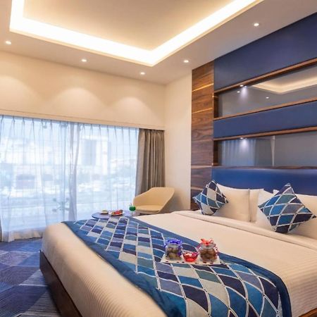 Surestay By Best Western Model Town Amritsar Exterior foto