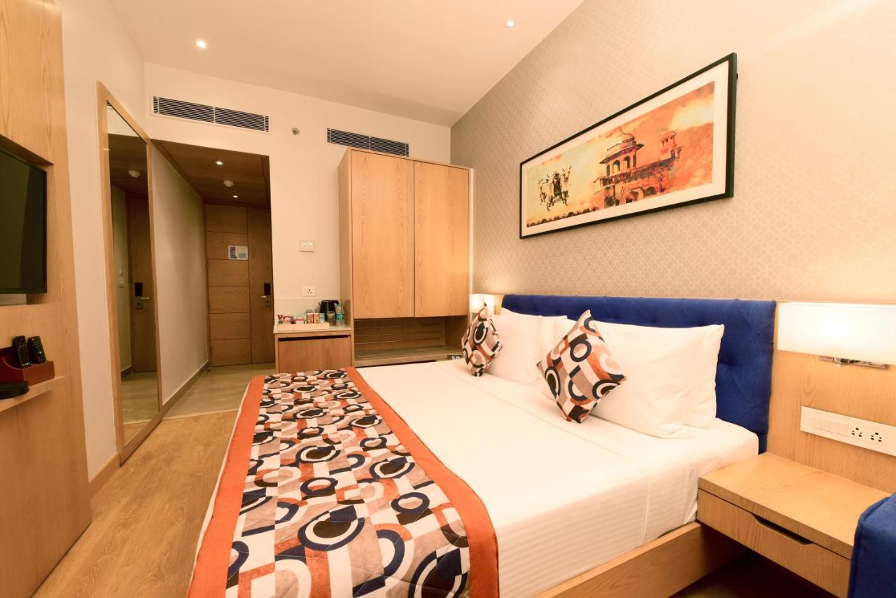 Surestay By Best Western Model Town Amritsar Exterior foto