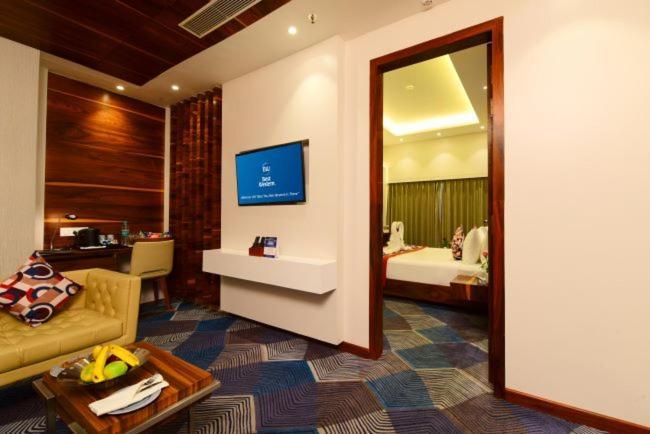 Surestay By Best Western Model Town Amritsar Exterior foto